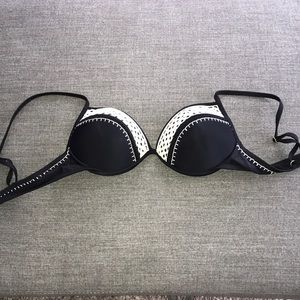 California waves bikini top